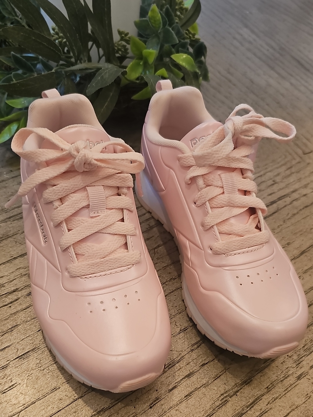 Reebok Kids' Classic Pink Athletic Sneakers Size 13 NWOT